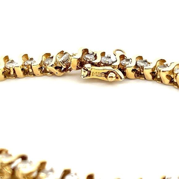 Gorgeous 14K Gold Diamond Tennis Bracelet - Picture 10 of 10